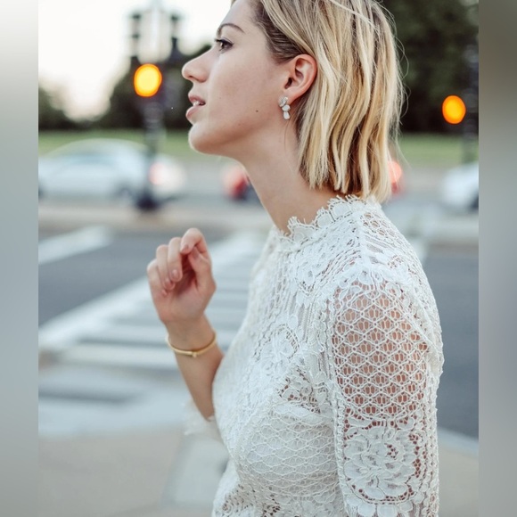 Alexis natural white lace dress size Large. - Picture 4 of 17